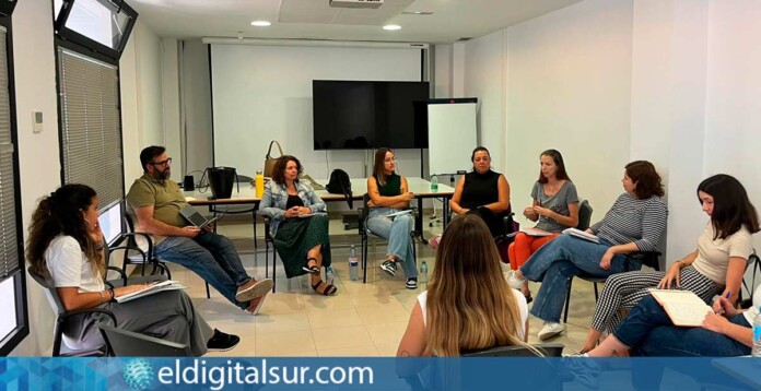Expertos revelan la relación entre insatisfacción corporal y violencia machista
