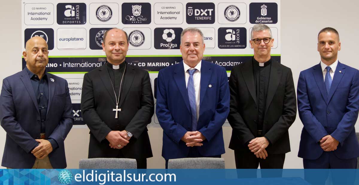 Representatives from CD Marino, Rotary Club Tenerife Sur, the parish of Nuestra Señora del Carmen, and the Bishop of Tenerife during the presentation of the 'Estrella en la Calle' project