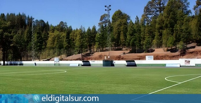 Campo de fútbol El Salguero