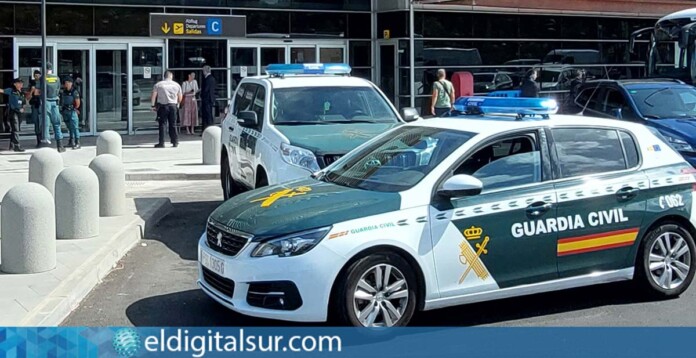 Guardia Civil aeropuerto Tenerife Sur