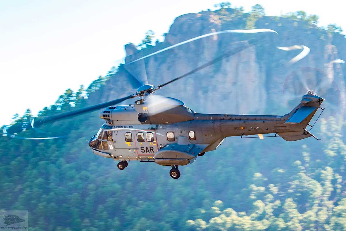 Helicóptero SAR durante el ejercicio Ocean Sky