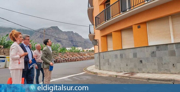 Lope-Afonso-y-Sonia-Hernández-Viviendas-Tenerife-211025 Lope Afonso y Sonia Hernández anuncian la adjudicación de las primeras 44 viviendas públicas en Tenerife