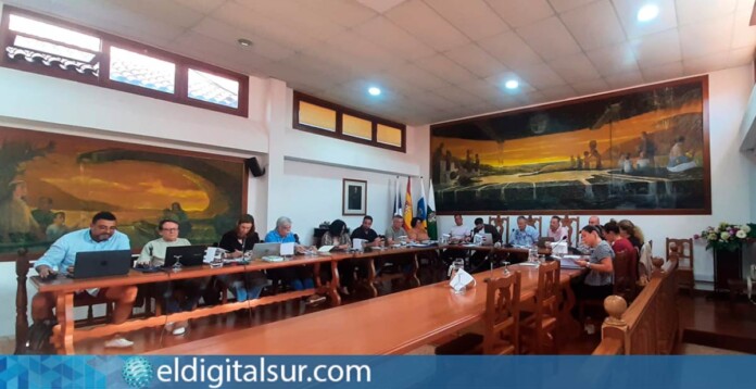 El pleno ordinario aprueba el expediente de expropiación forzosa de los terrenos, ubicados junto a la Ciudad Deportiva de Los Laureles