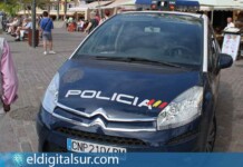 Patrulla de la Policía Nacional en el sur de Tenerife