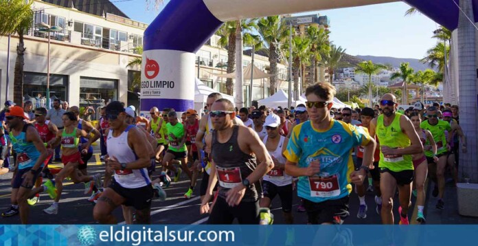 Arona se prepara para despedir el año con una nueva edición de la San Silvestre Golden Mile Playa de Las Américas