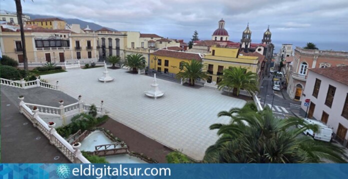 Vista-de-la-Plaza-del-Ayuntamiento-de-La-Orotava-091025 Vista de la Plaza del Ayuntamiento de La Orotava