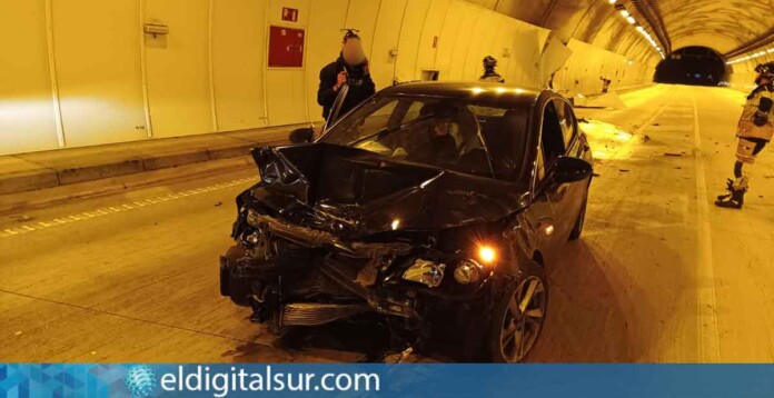 accidente-trafico-1-221025 Intervención de Bomberos de Tenerife en accidentes de tráfico