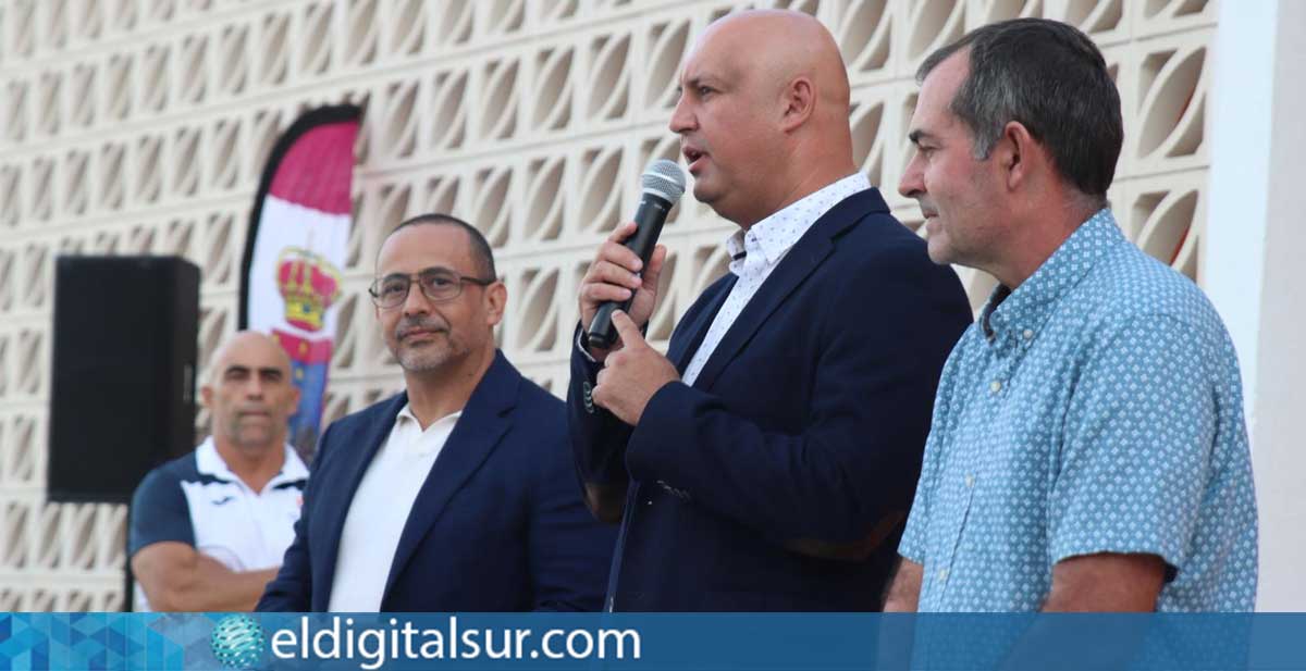 Inauguración de los vestuarios en las instalaciones deportivas de Los Abrigos en Granadilla de Abona.