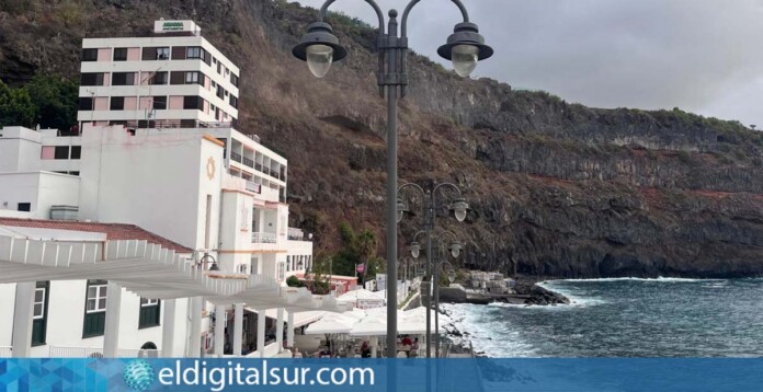 Playa de San Marcos, en Icod de los Vinos