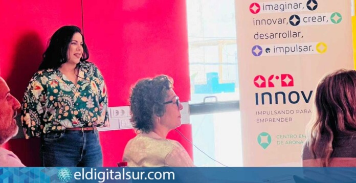 Preparativos en el Centro Empresarial de Arona, donde este jueves se realizará un encuentro para emprendedores con el objetivo de “formarse, inspirarse y generar nuevas oportunidades”