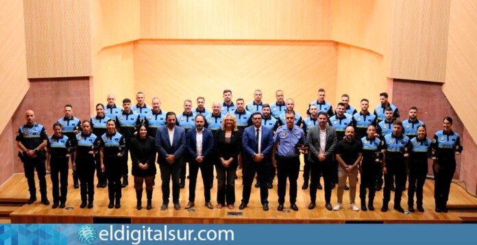 Acto de incorporación de 31 nuevos agentes de la Policía Local de Arona