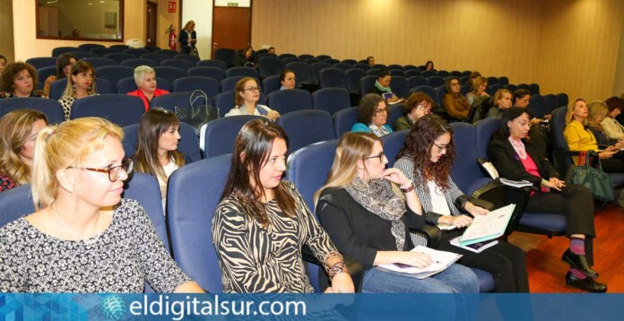 Participantes-en-la-edición-anterior-de-las-jornadas-'Miradas-Violetas'-101125 Participantes en la edición anterior de las jornadas 'Miradas Violetas'