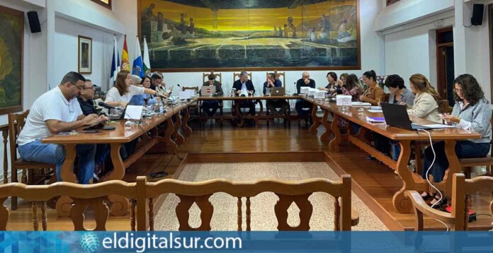 Sesión plenaria extraordinaria Presupuestos 2026 Ayuntamiento de Tegueste