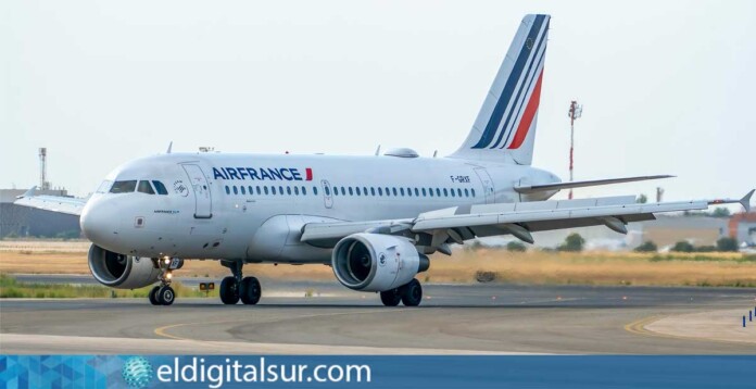 Avión de Air France/ Foto: Rafael Minguet Delgado - Pexels