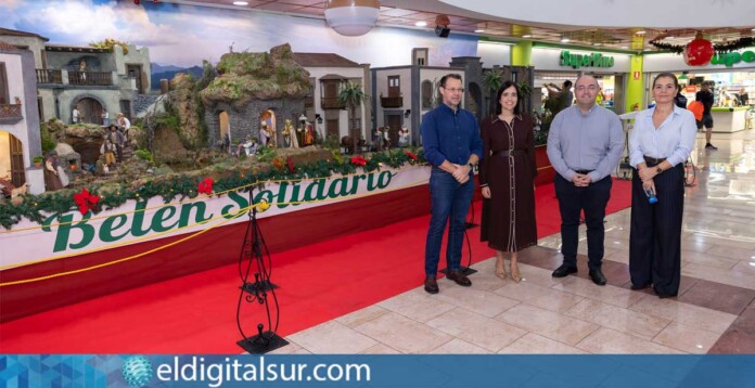 El Belén Solidario de HiperDino en SD Parque Bulevar