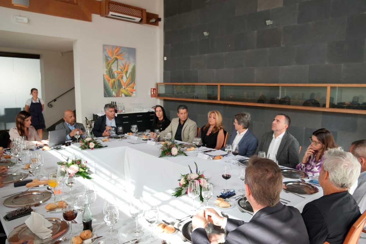 Cristina Valido, en la reunión donde se abordaron las prioridades para el desarrollo del Sur