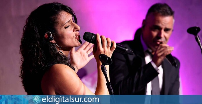 Christmas Swing regresa a Tito’s Teatro con las voces de Irene Niebla y Víctor Martín