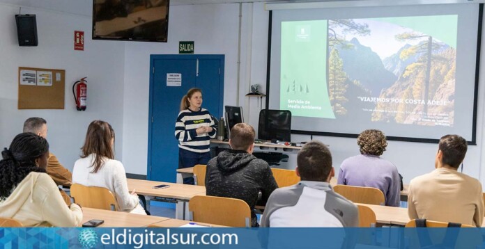 Estudiantes y expertos participan en las sesiones del programa “Conecta Campus Sur”