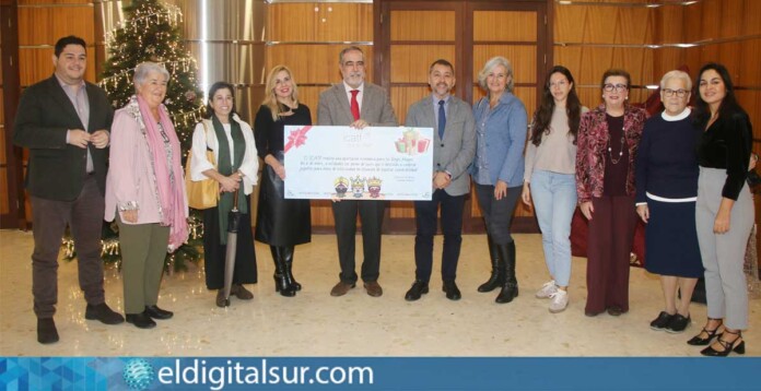 ICATF entrega cheques a ONG en el marco de su acción social navideña