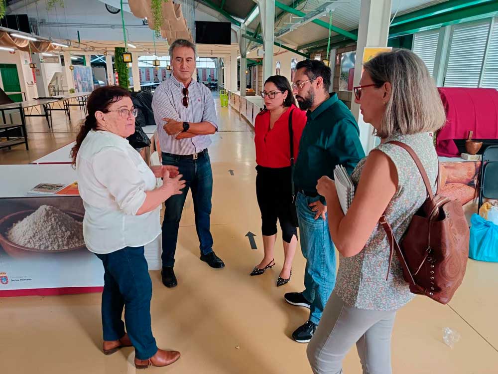 Melania Santos González y José Sanabria González, concejales de VOX en Arona y Granadilla de Abona, impulsan iniciativas para apoyar al sector primario y reactivar la producción local en el sur de Tenerife.