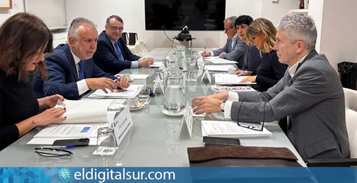 Reunión de la Comisión Interministerial de Inmigración, presidida por Ángel Víctor Torres, en la que se presentó el balance sobre la reubicación de menores migrantes no acompañados