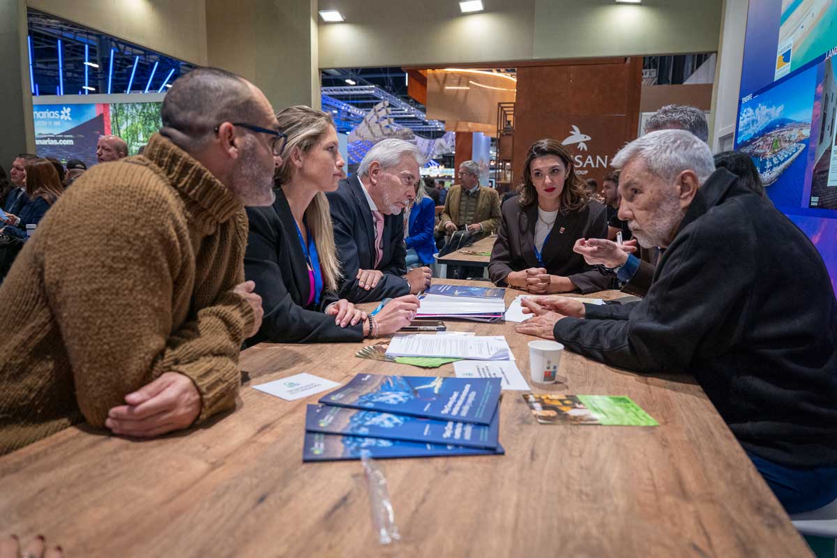 Equipo de trabajo de Costa Adeje en Fitur