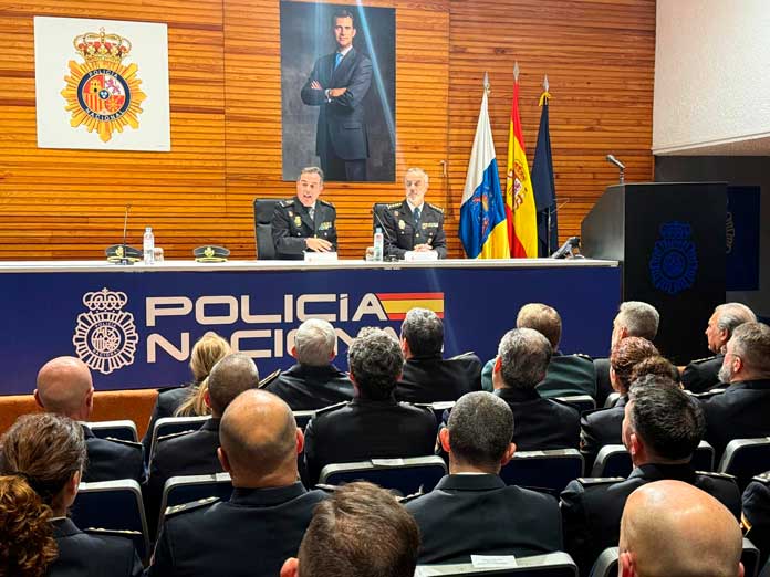 El comisario principal Jesús María García Muñoz, durante su presentación como nuevo jefe provincial de la Policía Nacional en Santa Cruz de Tenerife