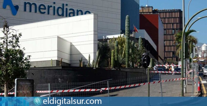 Obras en la esquina de Áurea Díaz Flores y Álvaro Rodríguez López