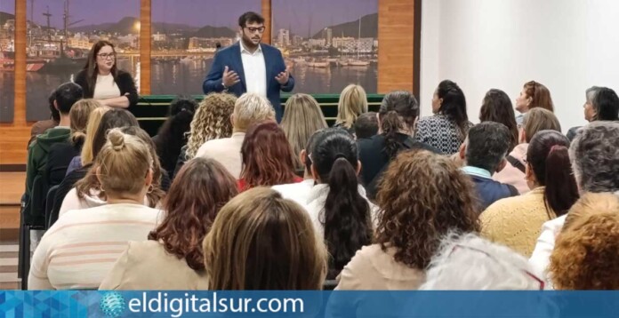 formacion-empleo-arona-110326