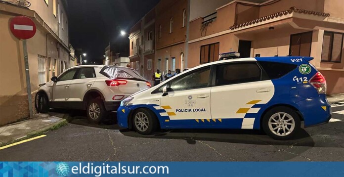 La Policía Local acorrala el coche tras la persecución en La Verdellada
