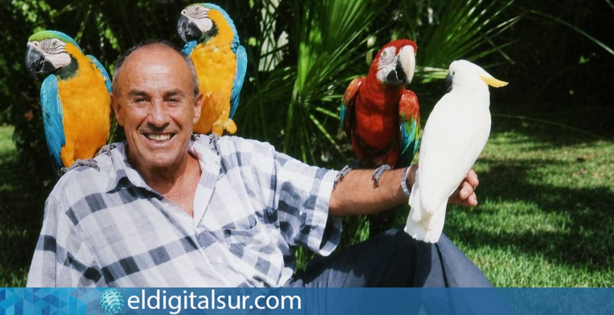 César-Manrique-en-Loroparque-240426 Recuerdo de César Manrique en las instalaciones del parque