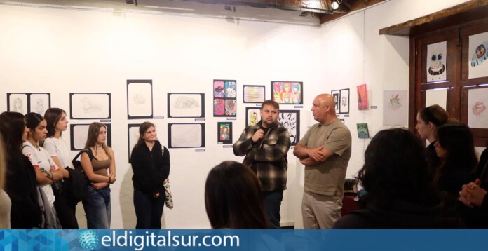 Inauguración de la exposición del IES Magallanes en el Museo de Historia de Granadilla