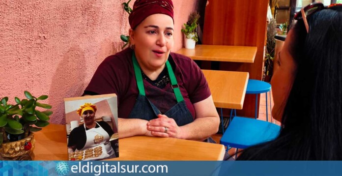 Idelina María durante la entrevista con El Digital Sur en su obrador Sabores Gomeros, en el Parque Nacional de Garajonay.