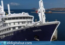 Puerto industrial de Granadilla de Abona, donde está previsto el atraque del buque MV Hondius.