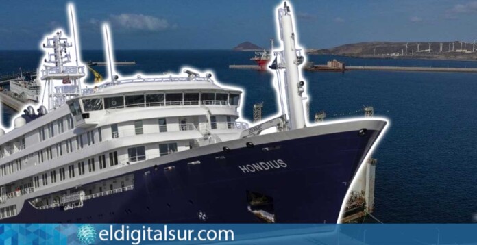 Puerto industrial de Granadilla de Abona, donde está previsto el atraque del buque MV Hondius.