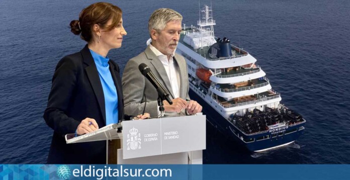La ministra de Sanidad, Mónica García, y el ministro del Interior, Fernando Grande-Marlaska - 'MV Hondius'