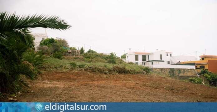 Solar de El Ravelo donde se construirán 18 viviendas protegidas