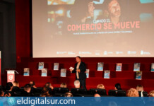 Acto en el Espacio Price con la entrega de diplomas a más de 133 comercios participantes en el Plan de Transformación