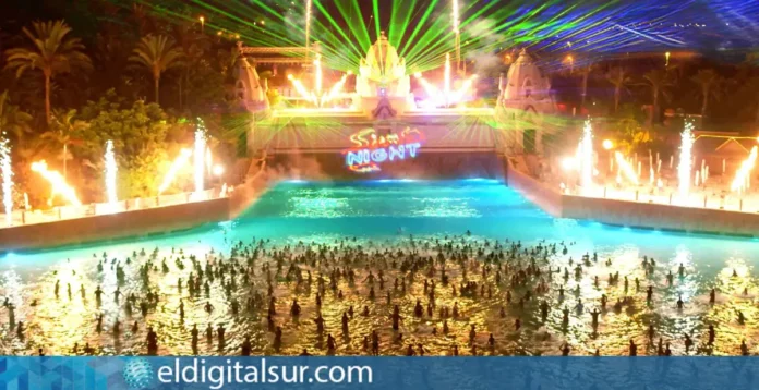 Espectaculo en la Siam Beach durante Siam Night