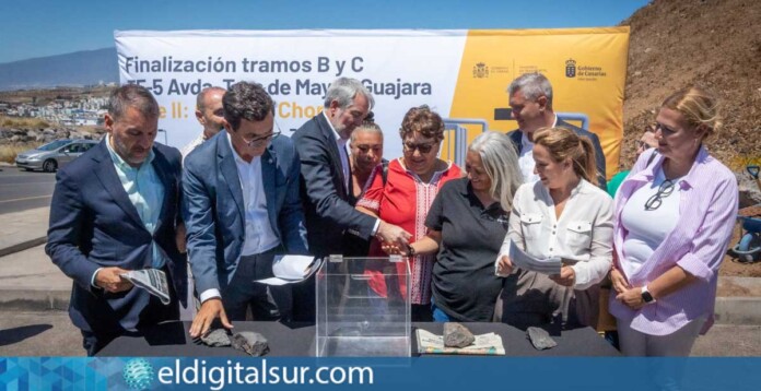 Acto de colocación de la primera piedra para iniciar las obras de la segunda fase de la vía Ofra-El Chorrillo en Tenerife