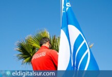 Adeje iza las Banderas Azules de las playas de El Duque y Torviscas