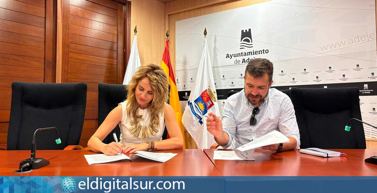 Convenio-Sumas-Adeje-200726 Firma del acuerdo entre el Ayuntamiento de Adeje y la Asociación Sumas para fomentar el empleo