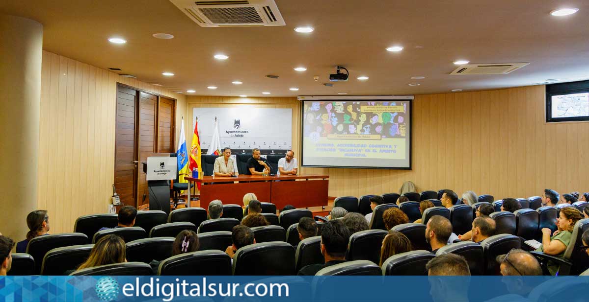 Formación-Autism-Friendly-Club-Adeje-170726 Personal municipal de Adeje durante la formación sobre neurodiversidad e inclusión