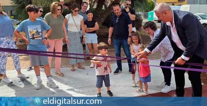 Inauguración del nuevo espacio infantil del parque de Villa Hilaria
