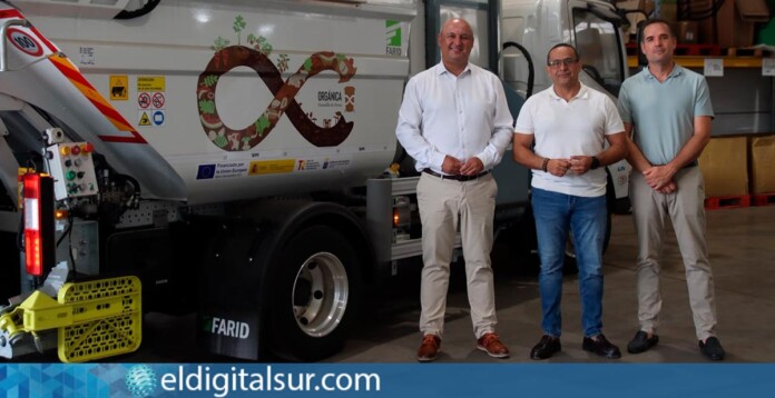 Granadilla presenta dos nuevos camiones para impulsar la recogida separada de residuos orgánicos
