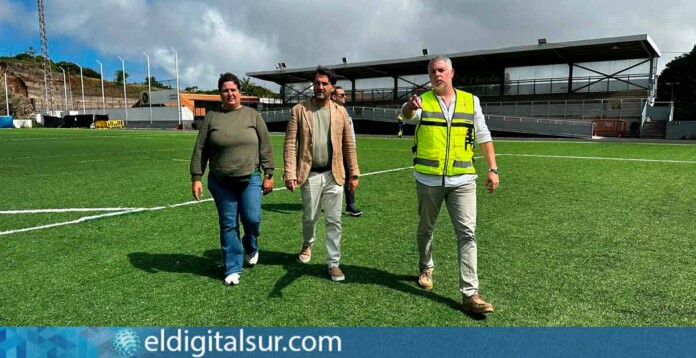 Visita municipal al campo de fútbol de Barranco Las Lajas