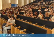 Unanimidad en Adeje para exigir una huelga general de las camareras de pisos