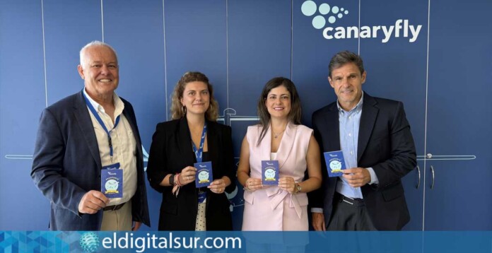 Presentación del Pasaporte Infantil de Canaryfly, una iniciativa desarrollada junto al Grupo Loro Parque para premiar la fidelidad de los viajeros más pequeños