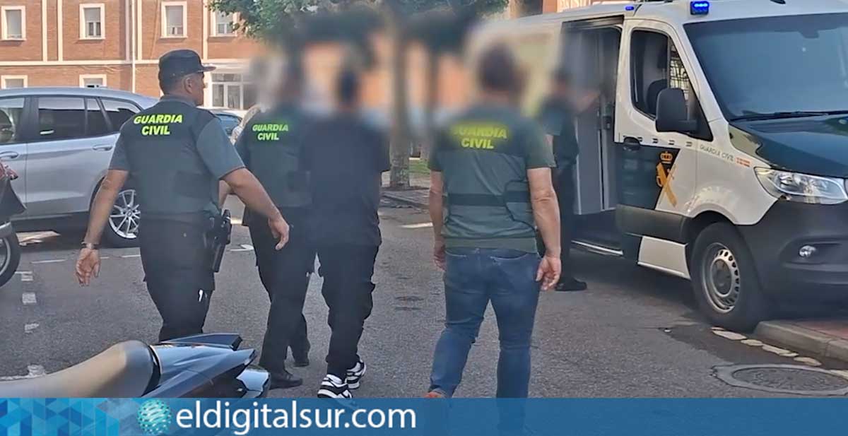 tren-de-aragua-210726 Uno de los detenidos durante la operación policial contra una red vinculada a 'El Tren de Aragua' en España