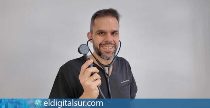 Alexis Santana, veterinario especializado en cardiología intervencionista y cirugía cardiovascular